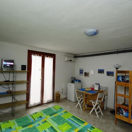 B&B Simon&Simon San Teodoro  Luaran gambar